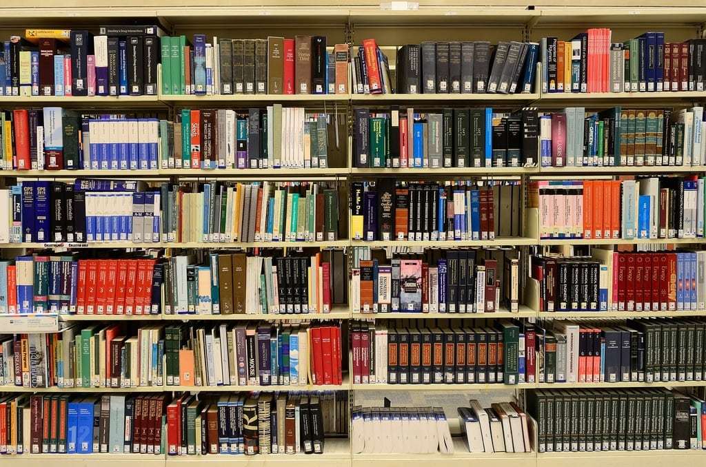 Sélection de livres pour se divertir et s'évader voyages imaginaires